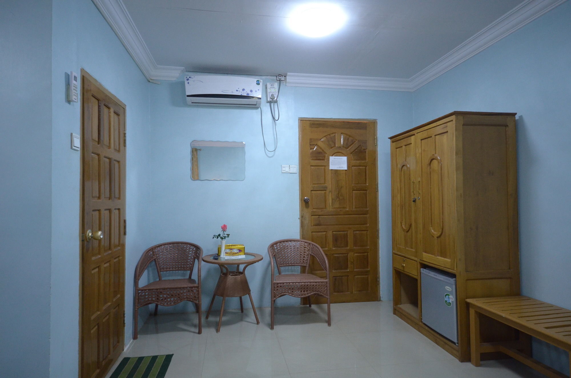 Inlay Palace Hotel Nyaung Shwe Luaran gambar